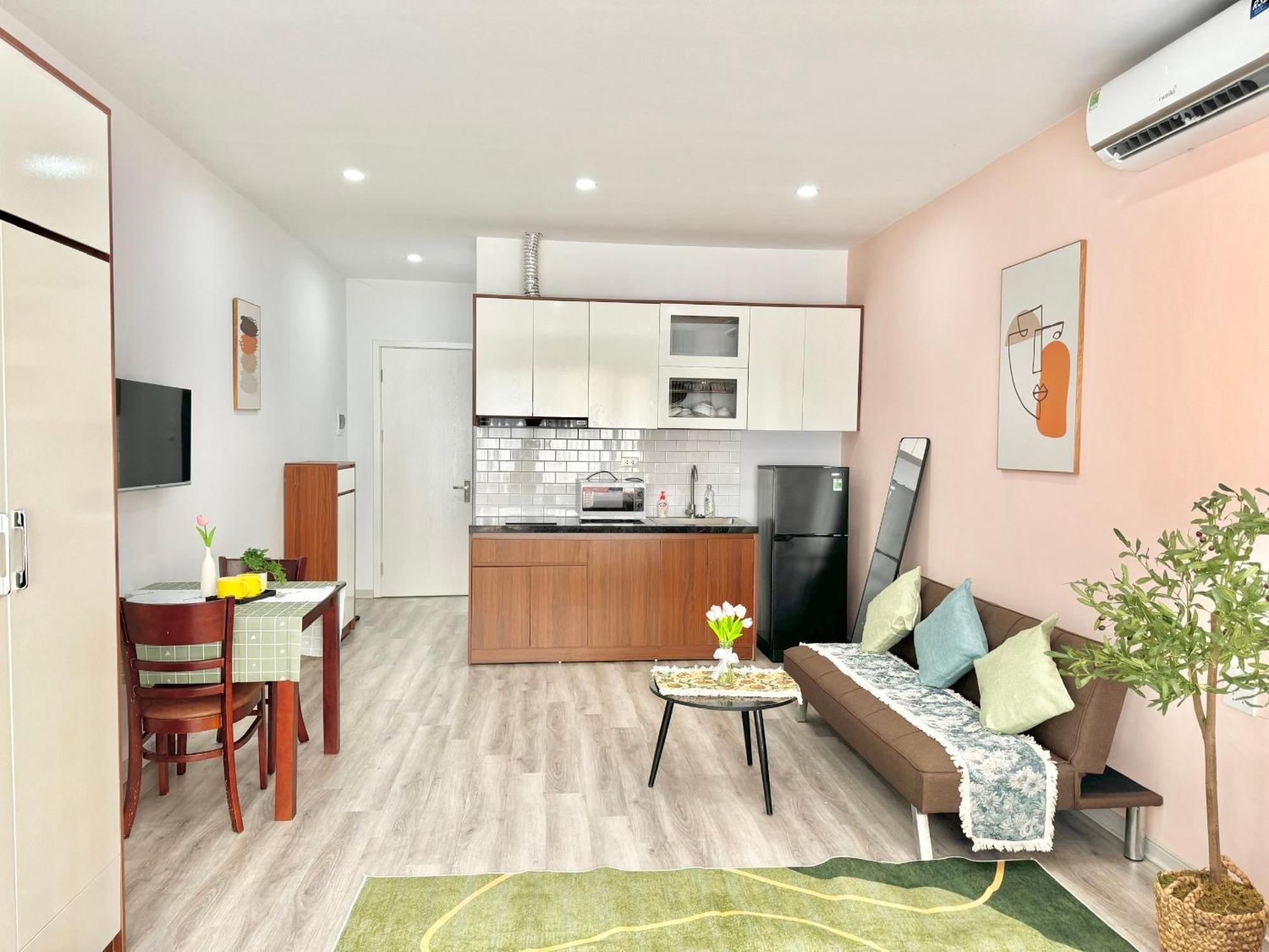 Modern & Comfy Apartment Hanoi Exterior photo